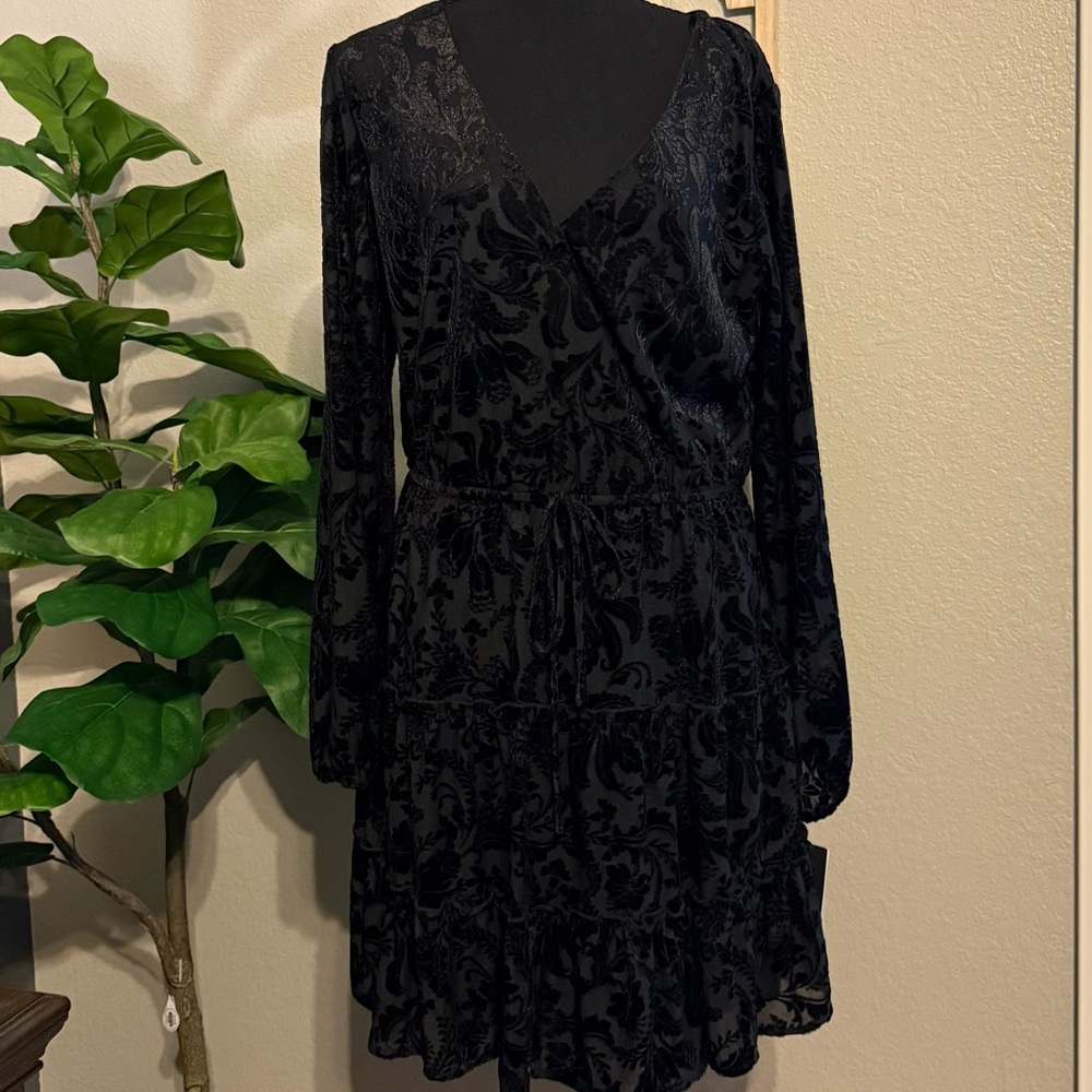 Elegant Black Dress